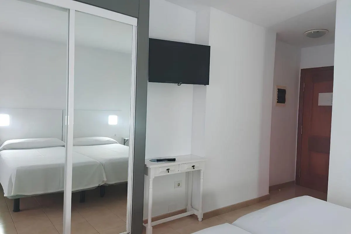 Apartamentos Pez Azul Puerto de la Cruz  Aparthotel